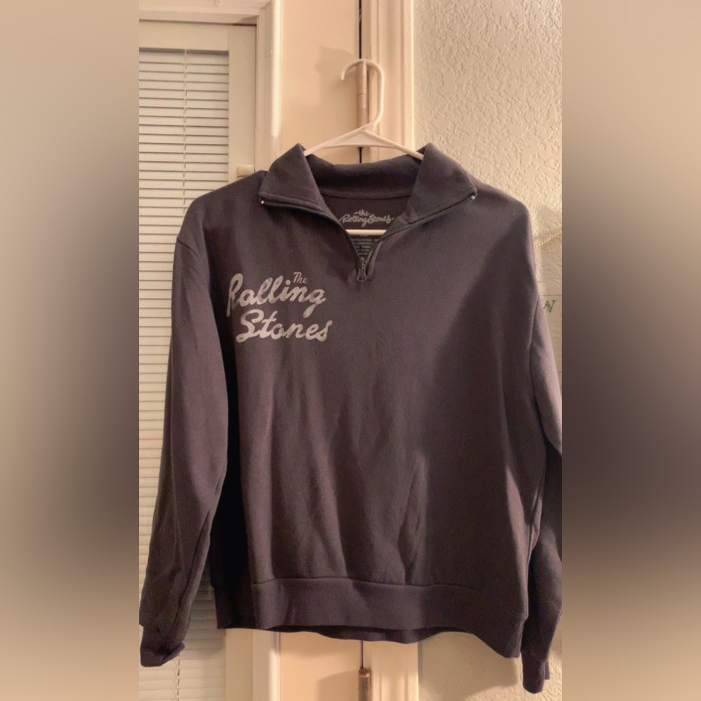 Cropped Rolling Stones Sweatshirt